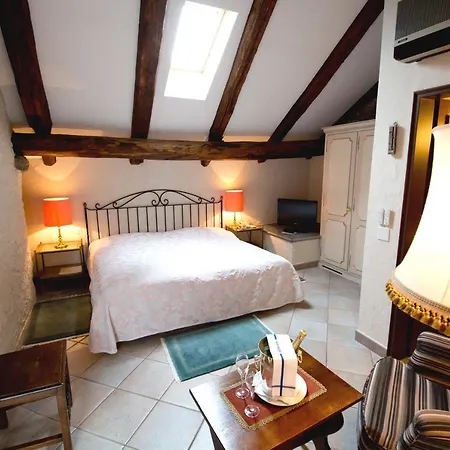 Romantik Castello Seeschloss 4*