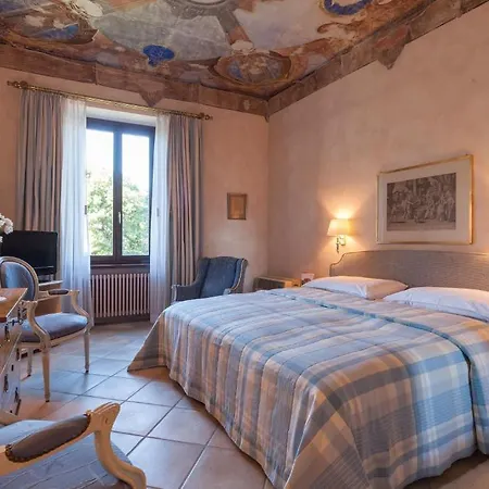 Romantik Castello Seeschloss Hotell 4*